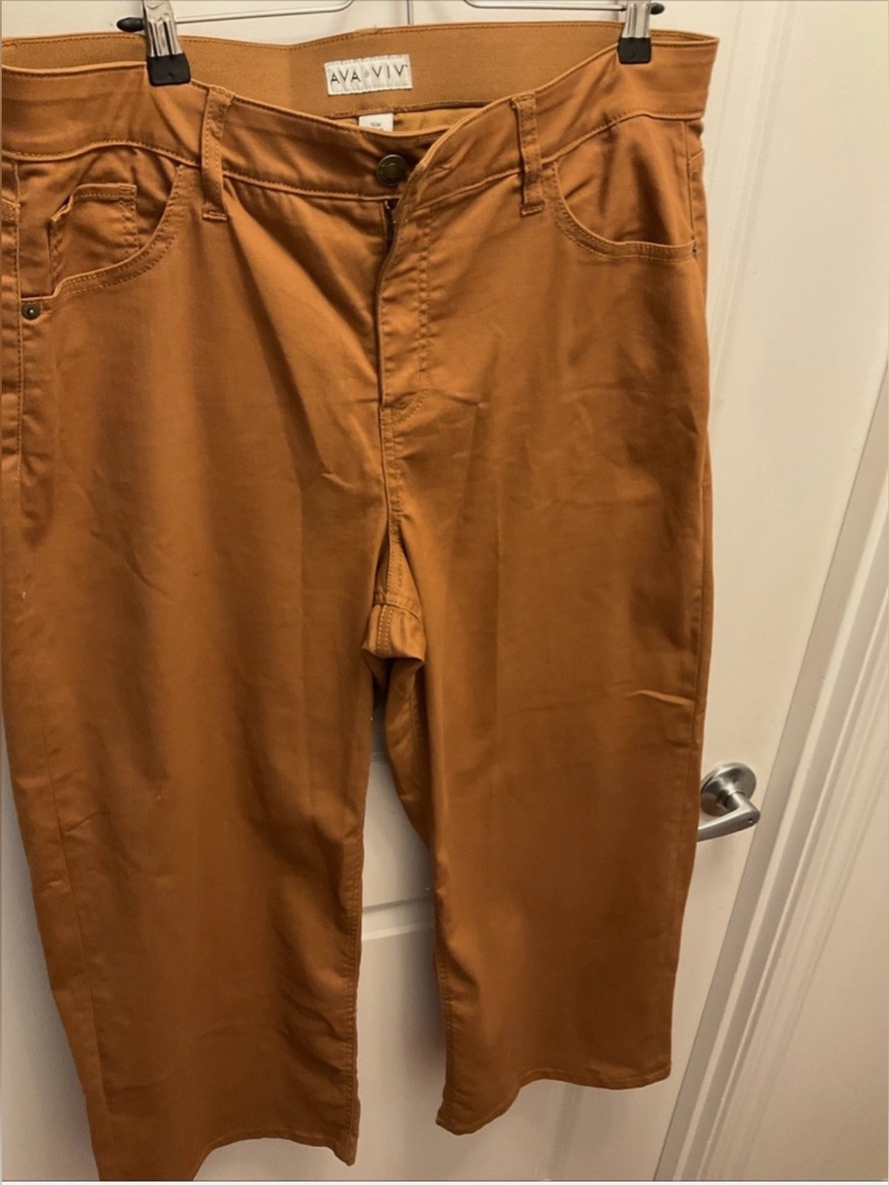 Ava & Viv Women’s Brown Straight-Leg Pants